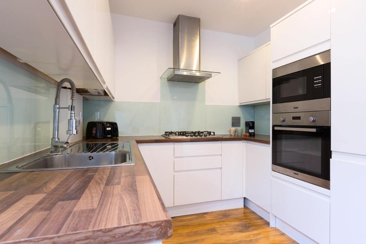Spacious 4 Bedrooms Flat In New Oxford Street London Ngoại thất bức ảnh