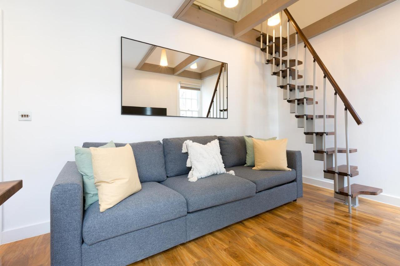 Spacious 4 Bedrooms Flat In New Oxford Street London Ngoại thất bức ảnh